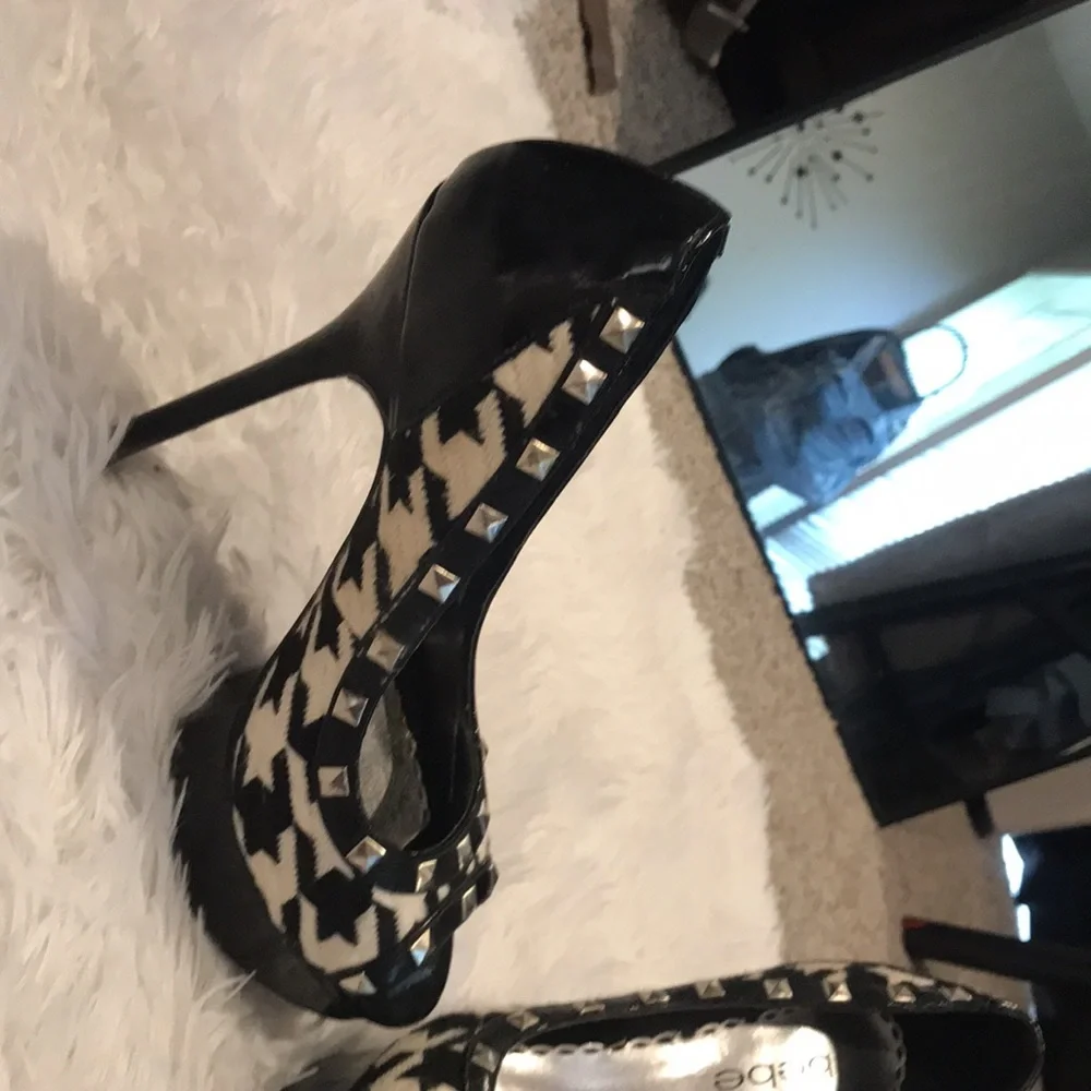 Bebe studded platform houndstooth stilettos